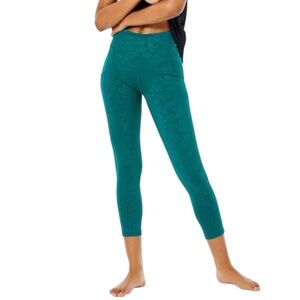 Lilly Pulitzer High Rise Weekender Midi Leggings